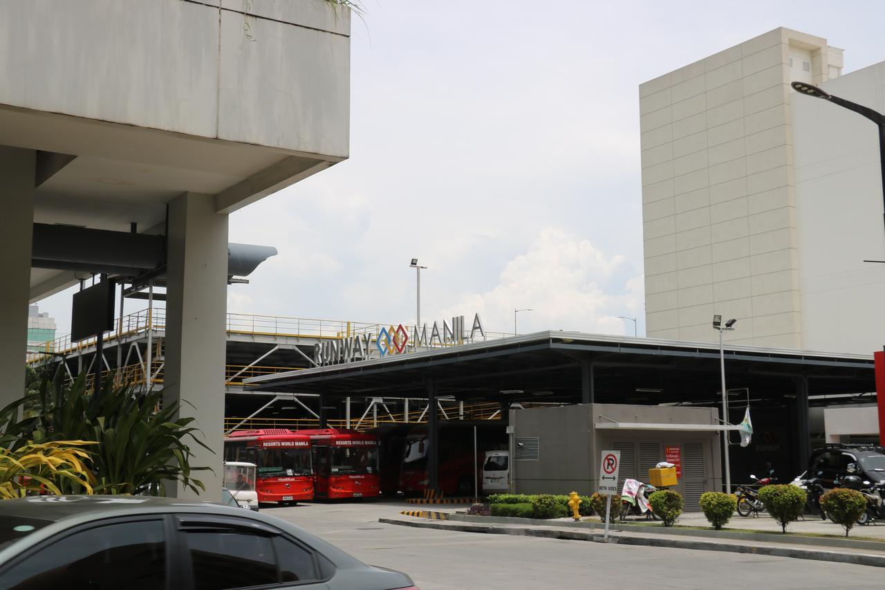 Sarasota Residential Resort Manila Exterior photo